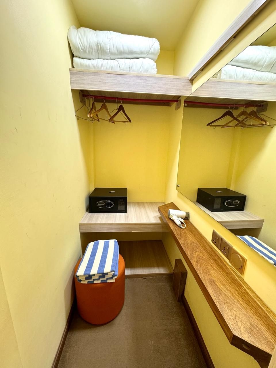 Superior King Room